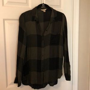Lucky Brand green long sleeved button down shirt